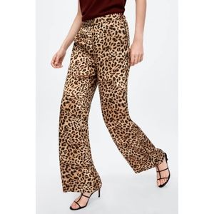 New Zara Leopard Print Trousers 